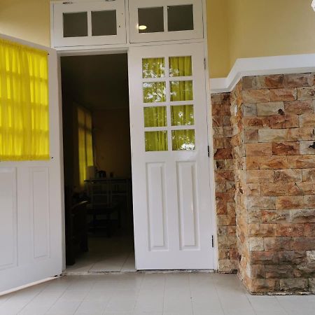 Villa Kota Bunga Cipanas 3 Kamar Baru Renovasi Full Wifi Cikundul ภายนอก รูปภาพ