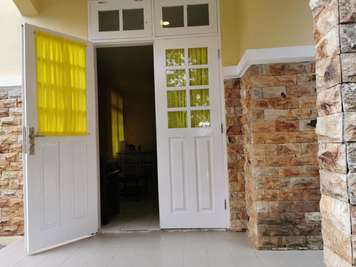 Villa Kota Bunga Cipanas 3 Kamar Baru Renovasi Full Wifi Cikundul ภายนอก รูปภาพ
